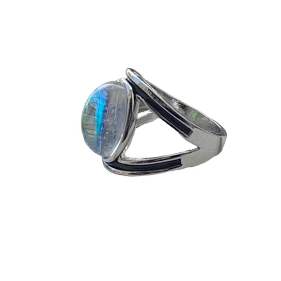 Rainbow of Colors Faux Moonstone Fashion Ring Woman’s Jewelry Mood Ring - Picture 6 of 11
